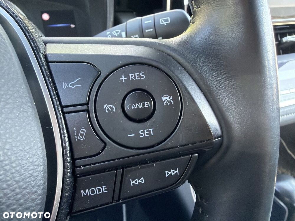 Toyota Corolla - 19