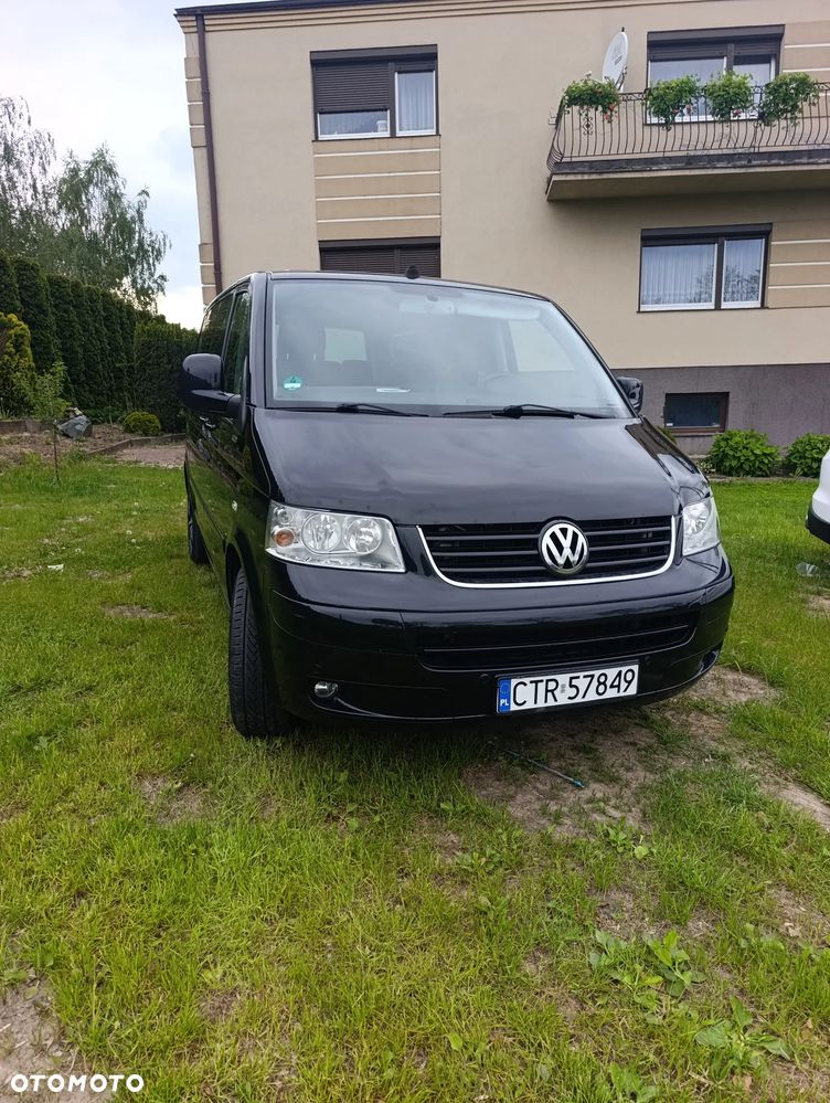 Volkswagen Multivan - 8