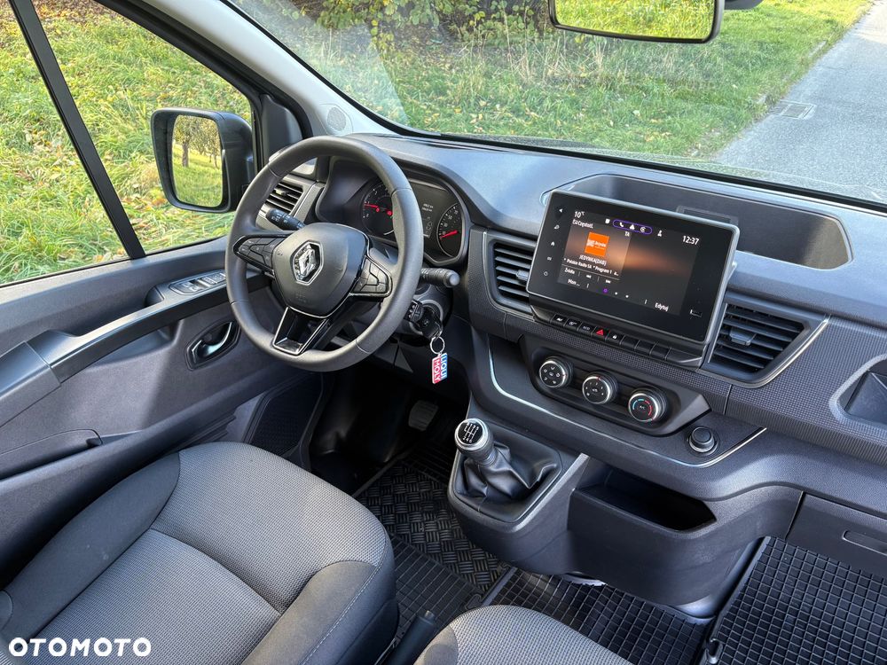 Renault Trafic SpaceClass 2.0 dCi - 9