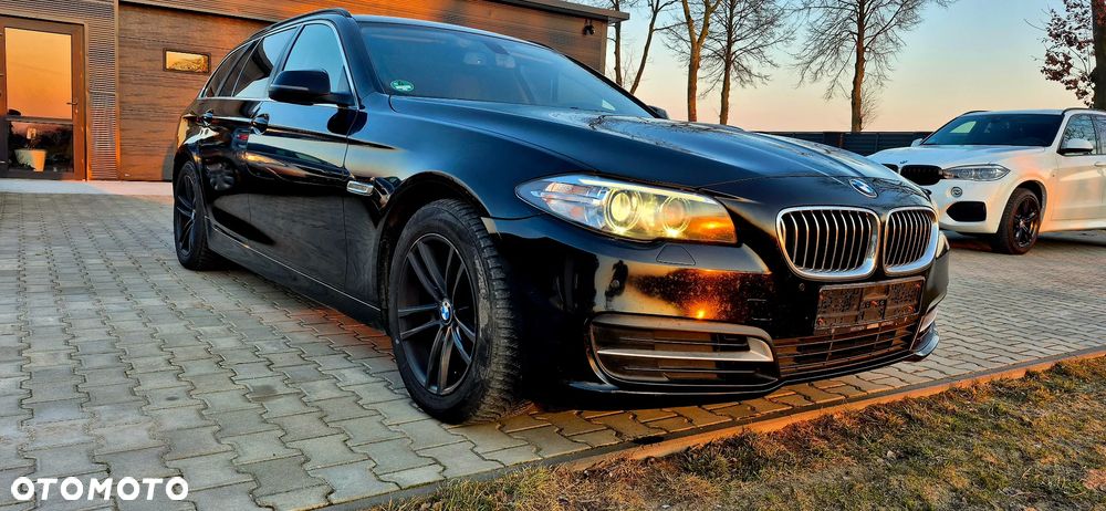 BMW Seria 5 520d Sport-Aut - 1