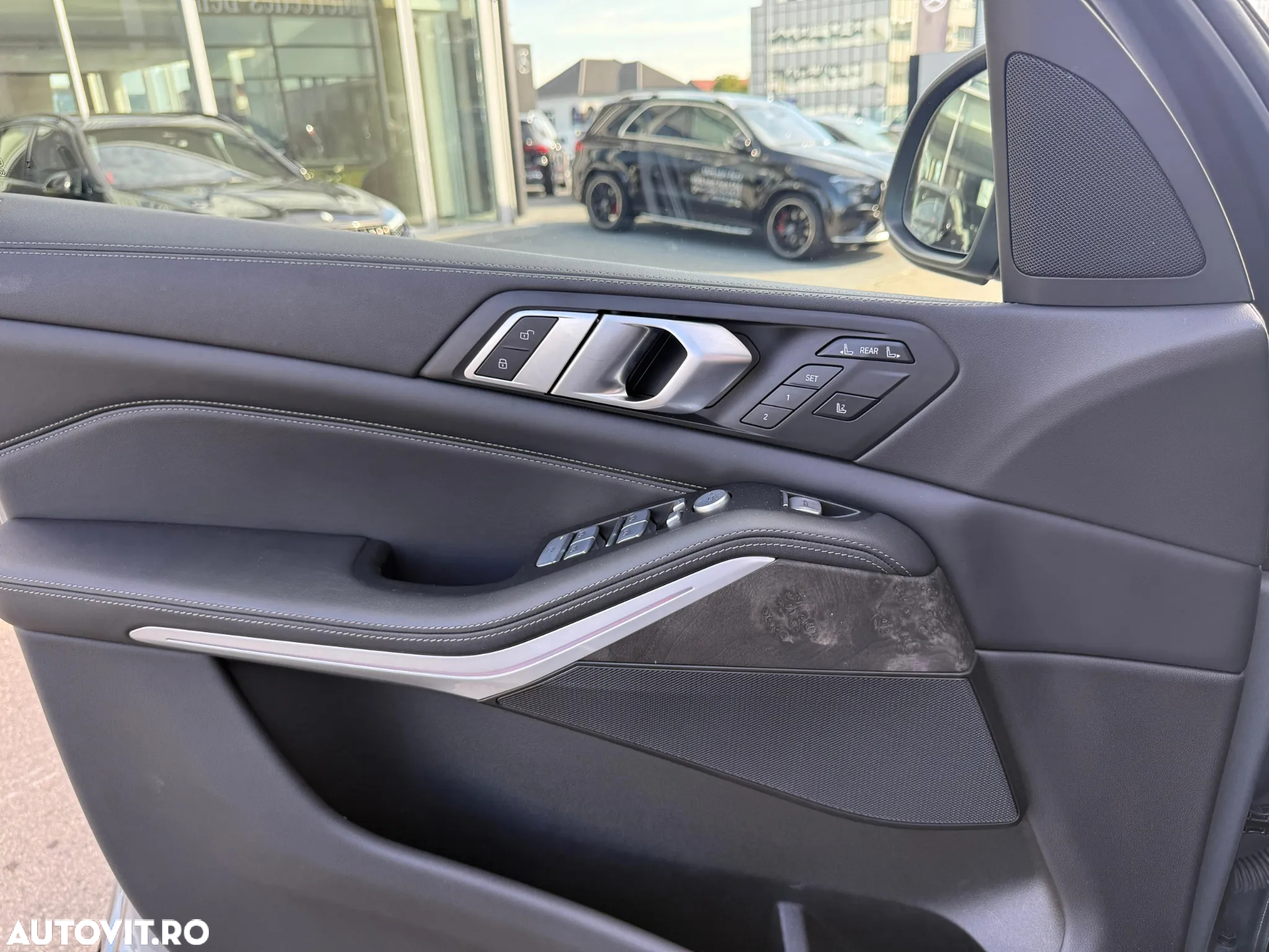 BMW X7 xDrive40i AT MHEV - 30
