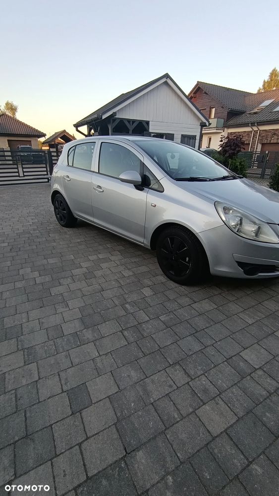 Opel Corsa - 2