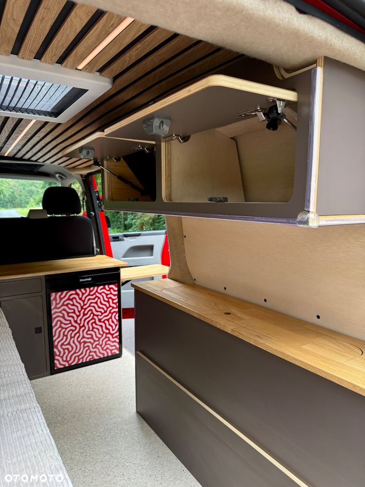 Volkswagen T5 - 21