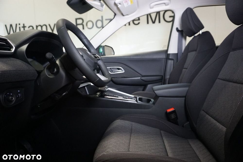 MG ZS - 29
