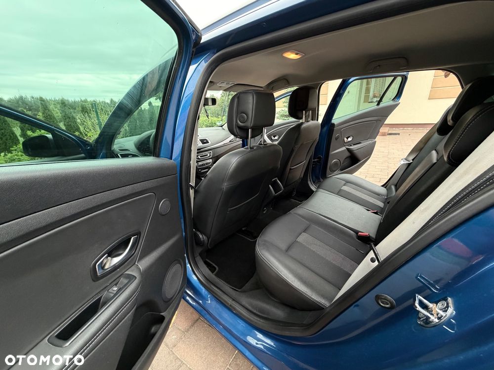 Renault Megane TCe 130 Bose Edition - 30