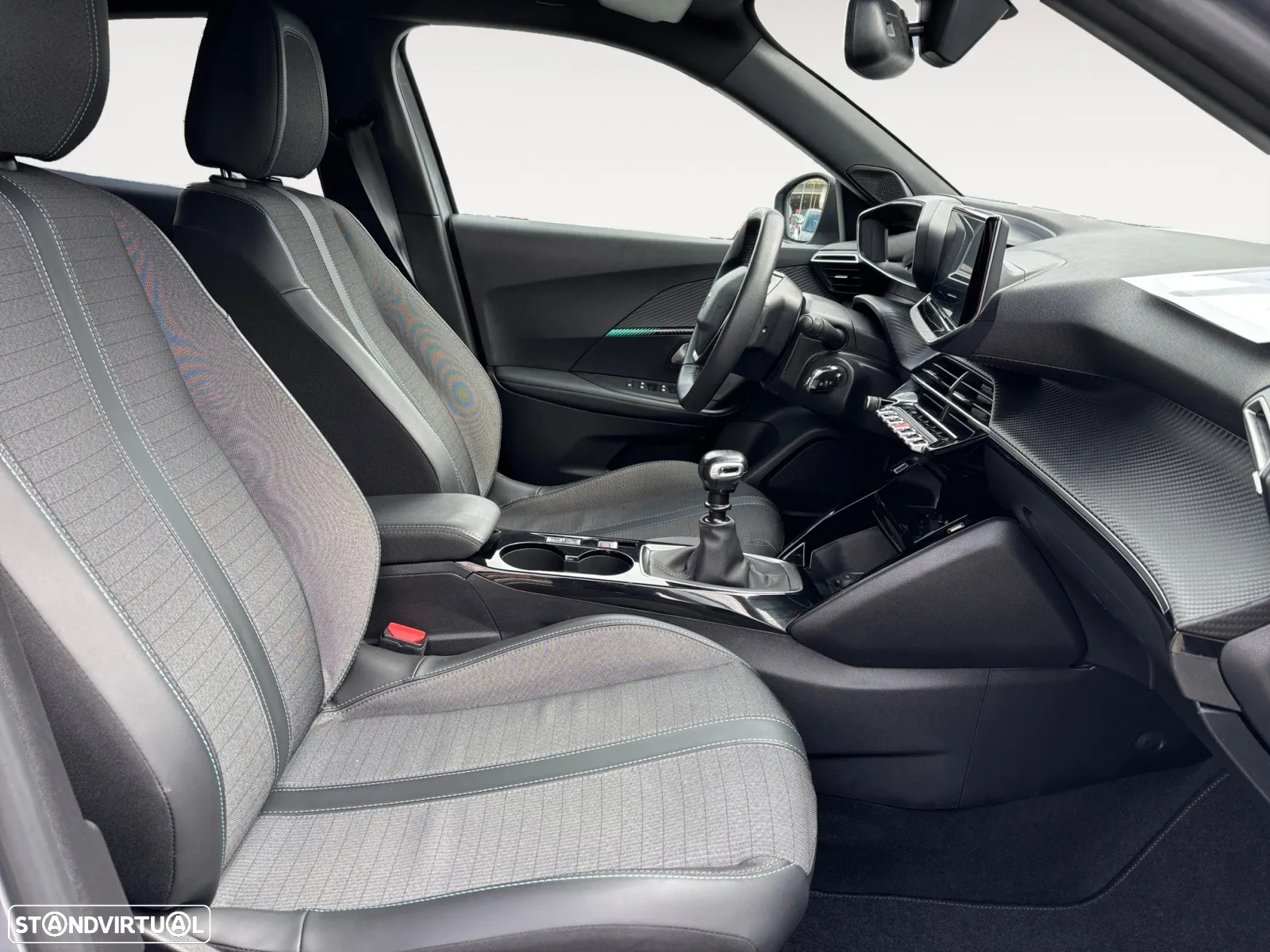 Peugeot 2008 1.2 PureTech Allure Pack - 14