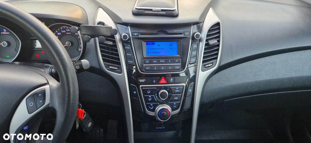 Hyundai i30 1.6 CRDi Comfort - 27