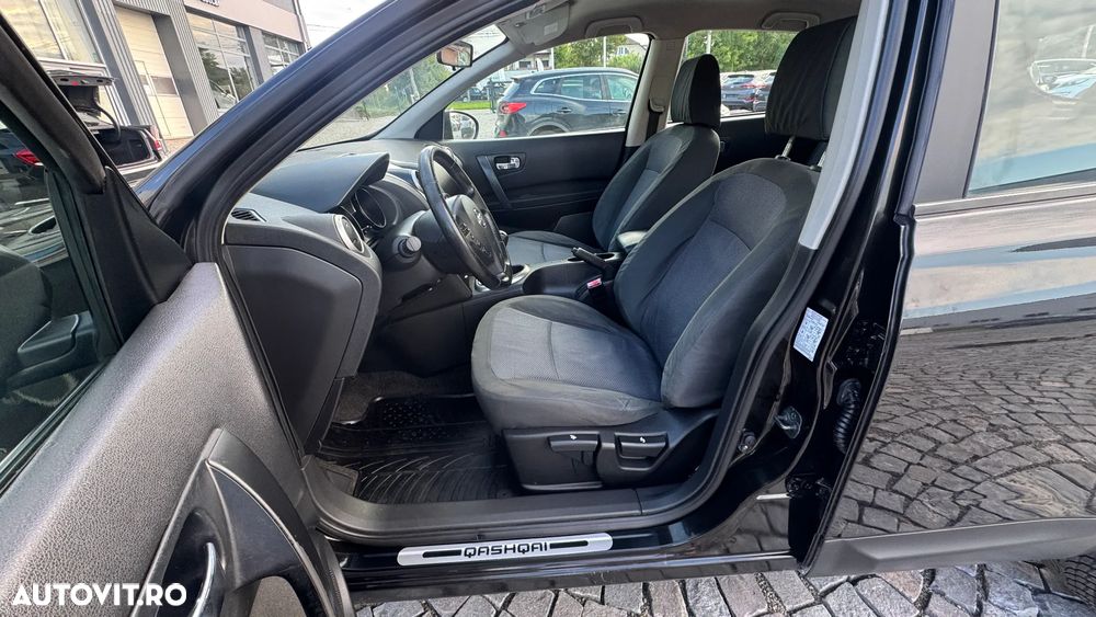 Nissan Qashqai - 10
