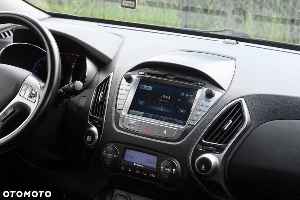Hyundai ix35 1.6 2WD Fifa World Cup Edition - 33