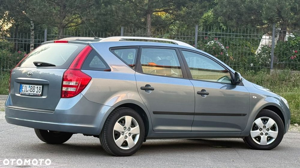 Kia Ceed 1.4 CVVT Attract - 20
