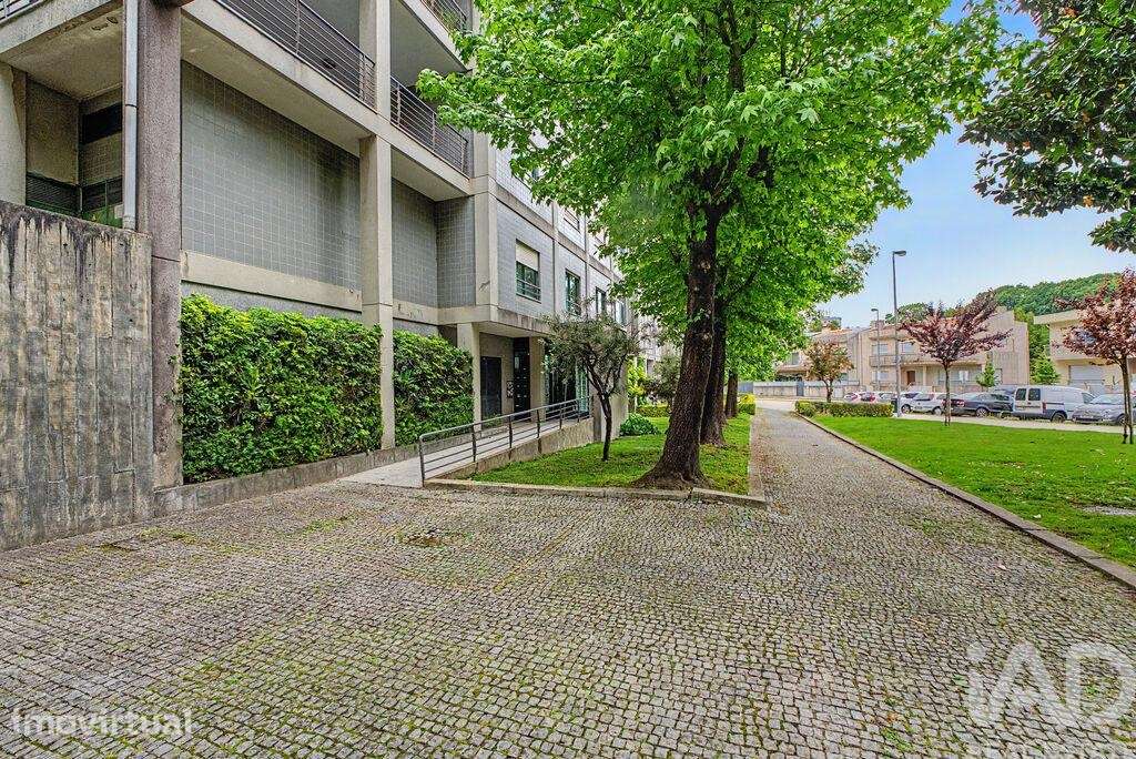 Apartamento T2 em Águas Santas de 94 m2 - Grande imagem: 3/39
