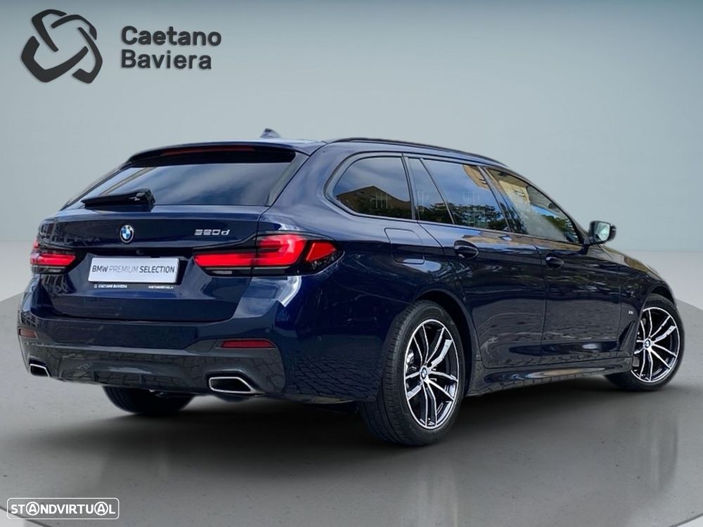 BMW 520 d Pack Desportivo M Auto - 2