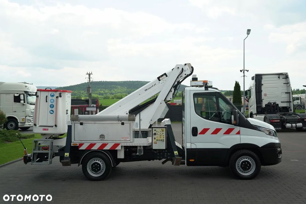 Iveco DAILY 35-140 / ZWYŻKA / PODNOŚNIK KOSZOWY FRANCE ELEVATEUR 141 TLE / 4 PODPORY / MANUAL / 2018 R - 16