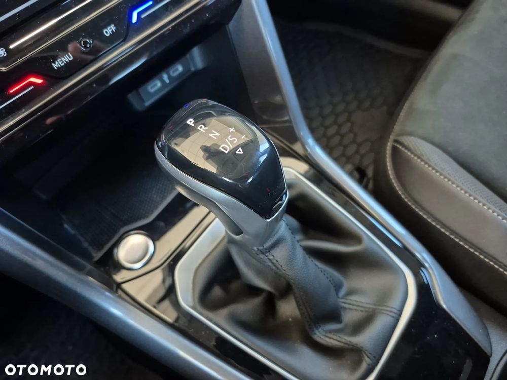 Volkswagen T-Roc 1.5 TSI Style DSG - 17