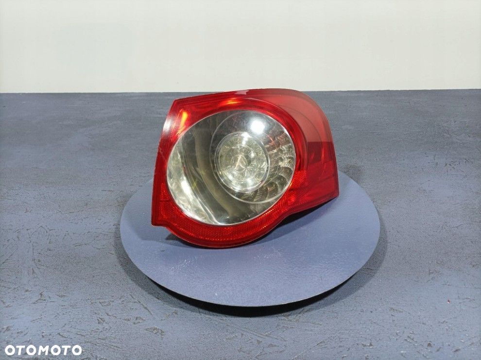 VW PASSAT B6 05-10 KOMBI PRAWA TYLNA LAMPA LED ORYGINAŁ 3C9945095N - 1