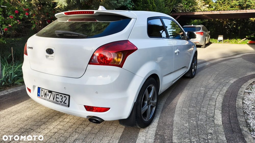 Kia ProCeed 1.6 CVVT LX - 6
