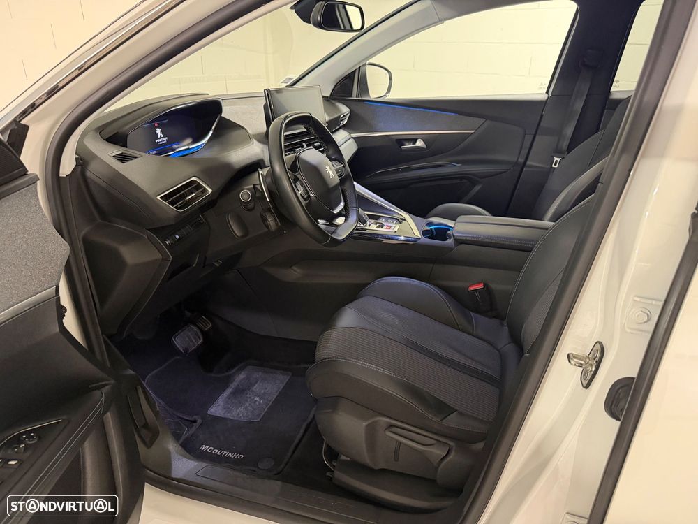 Peugeot 3008 1.5 BlueHDi Allure Pack EAT8 - 4