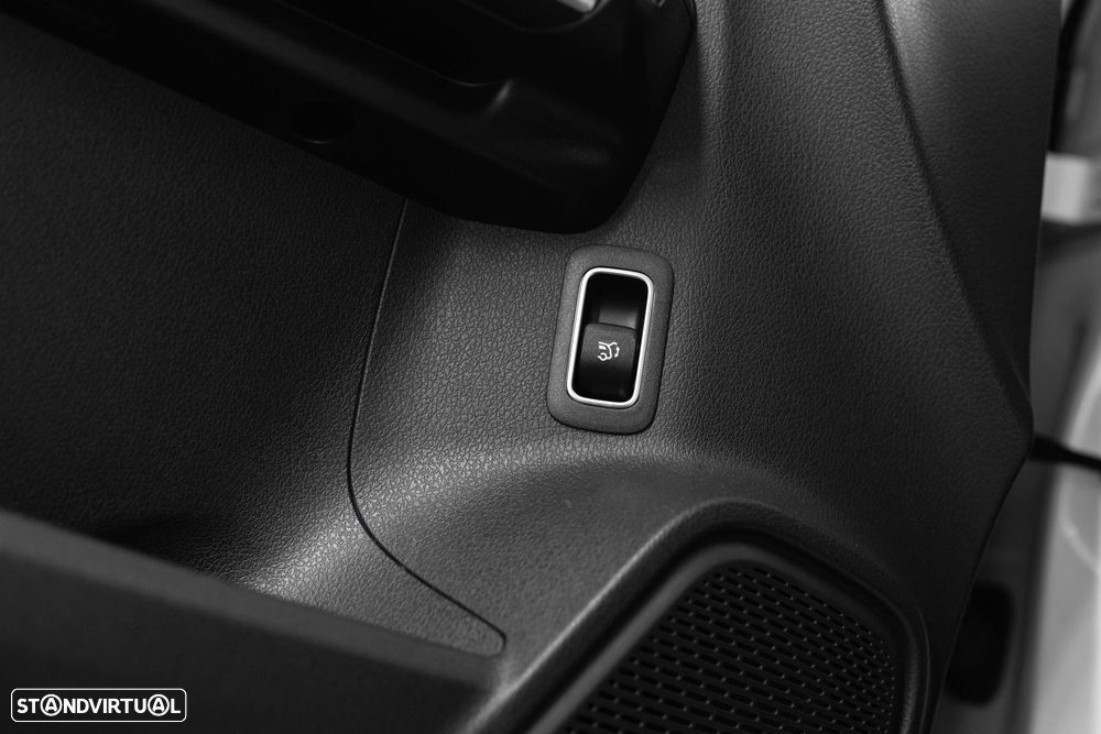 Mercedes-Benz EQA 250 AMG Line - 37