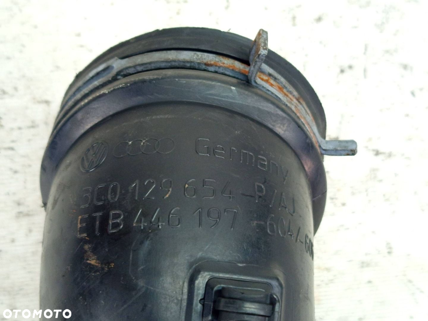RURA DOLOT POWIETRZA 3C0129654P 1.9 TDI BLS PASSAT B6 GOLF V A3 8P - 4