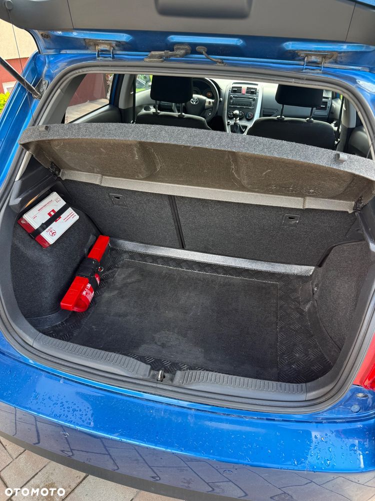 Toyota Auris 1.4 D-4D Luna EU5 - 12