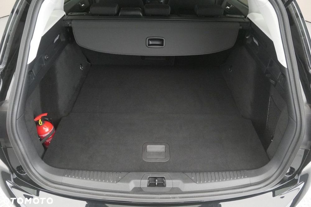 Ford Focus 1.0 EcoBoost mHEV Titanium X - 16