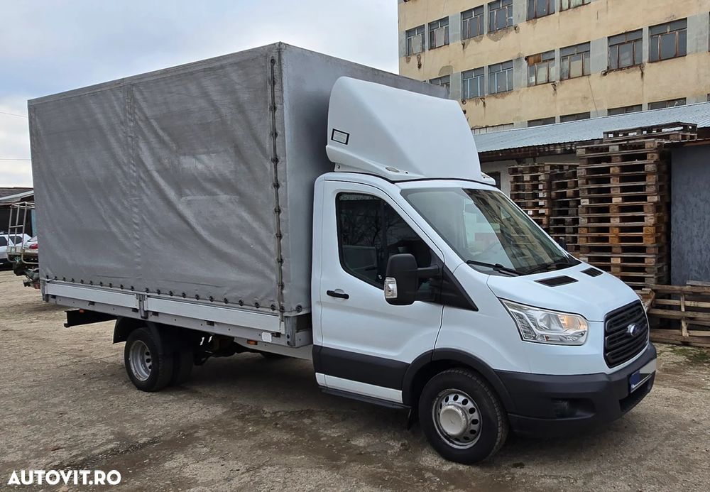 Ford Transit - 1