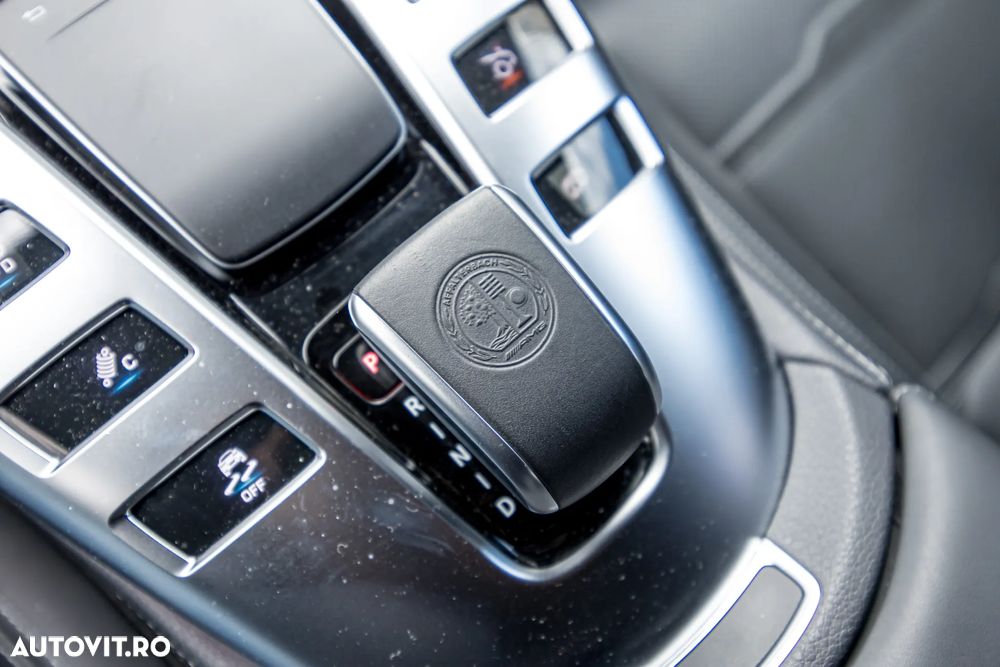 Mercedes-Benz AMG GT 4-door Coupe 43 4Matic+ - 30