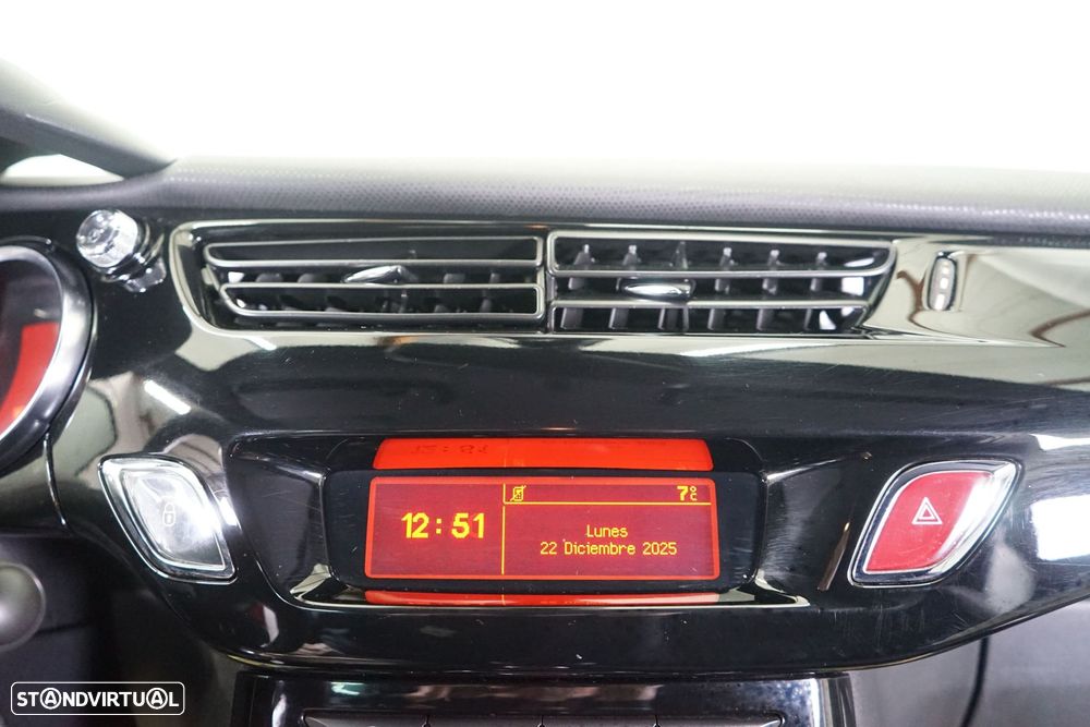 Citroën DS3 1.6 e-HDi So Chic - 25