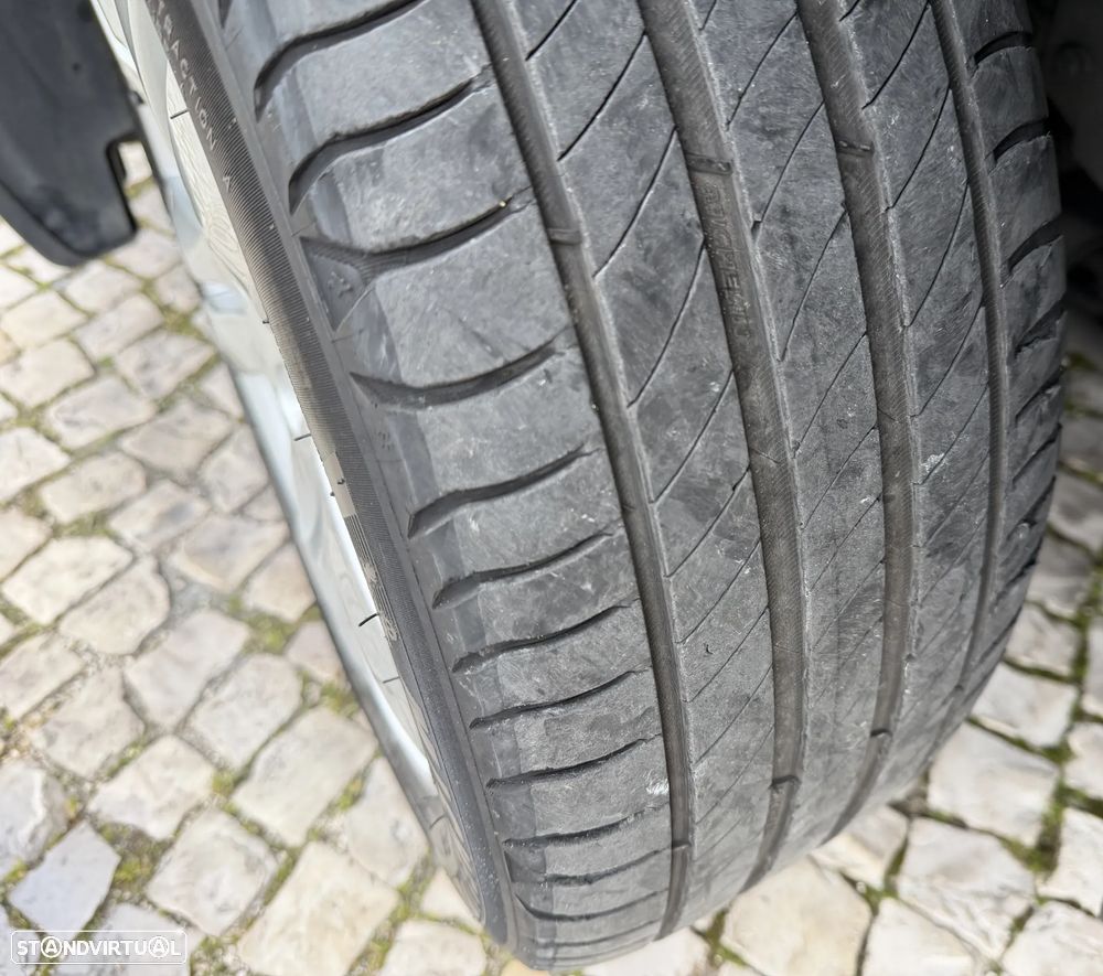 Peugeot 5008 1.6 BlueHDi Allure J17 - 6