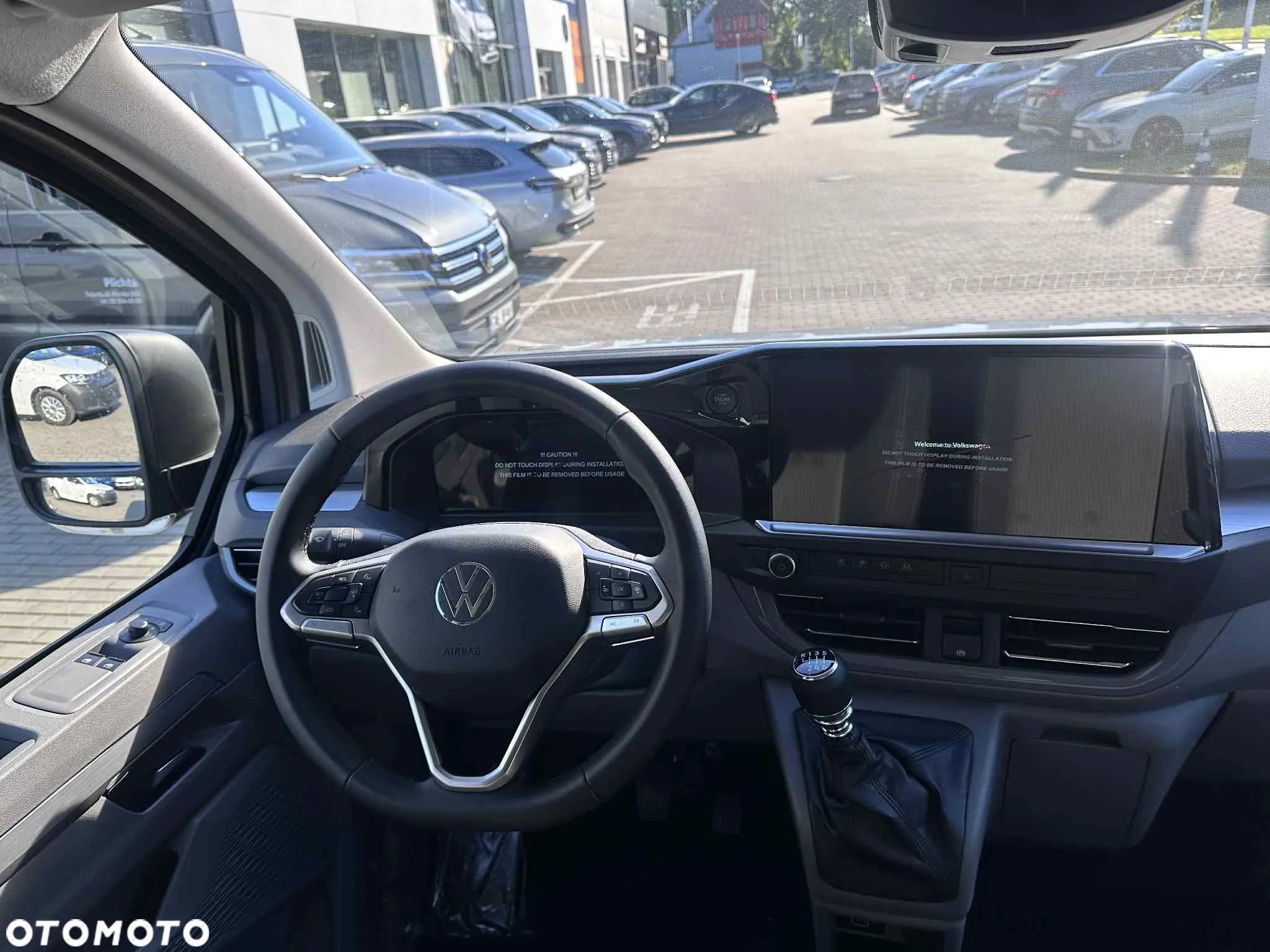 Volkswagen Transporter T7 - 14
