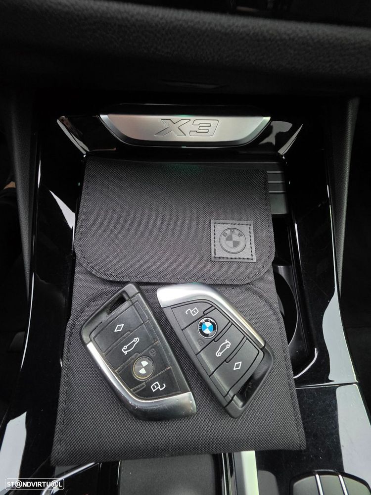 BMW X3 30 e xDrive Pack M - 26