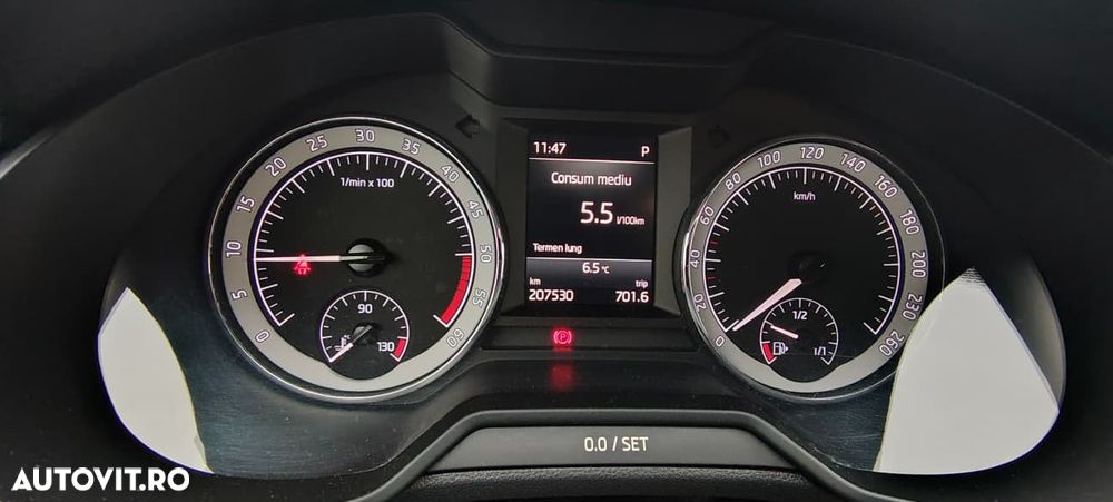 Skoda Octavia Combi Diesel 1.6 TDI DSG Ambition - 12