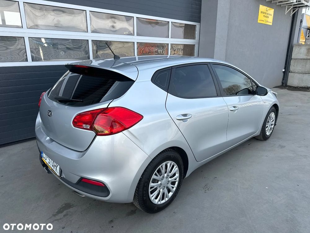 Kia Ceed - 3