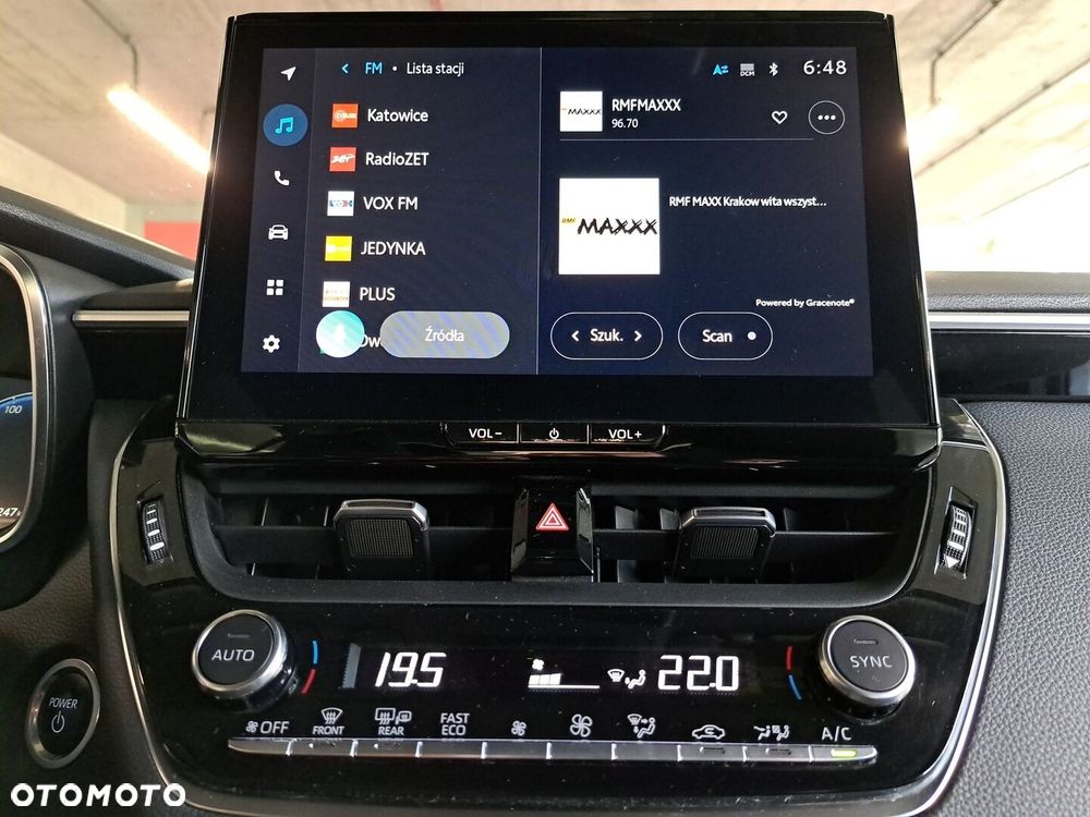 Toyota Corolla 1.8 Hybrid Comfort - 22