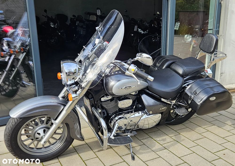 Suzuki VL 800 Volusia - Boulevard C50 - 14