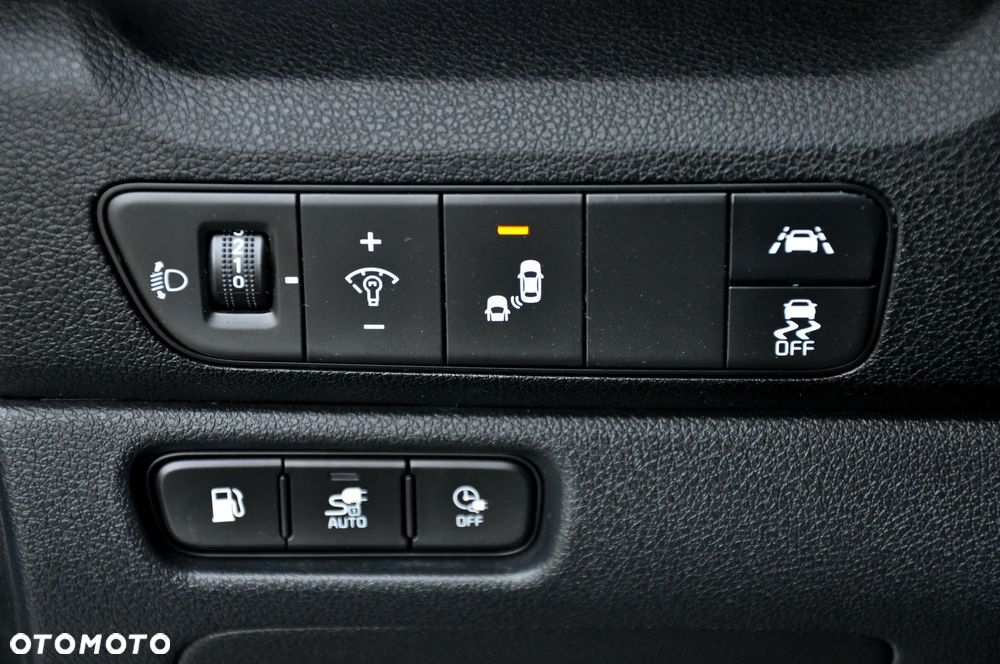 Kia Niro 1.6 GDI Plug-in Hybrid L Business Line - 28