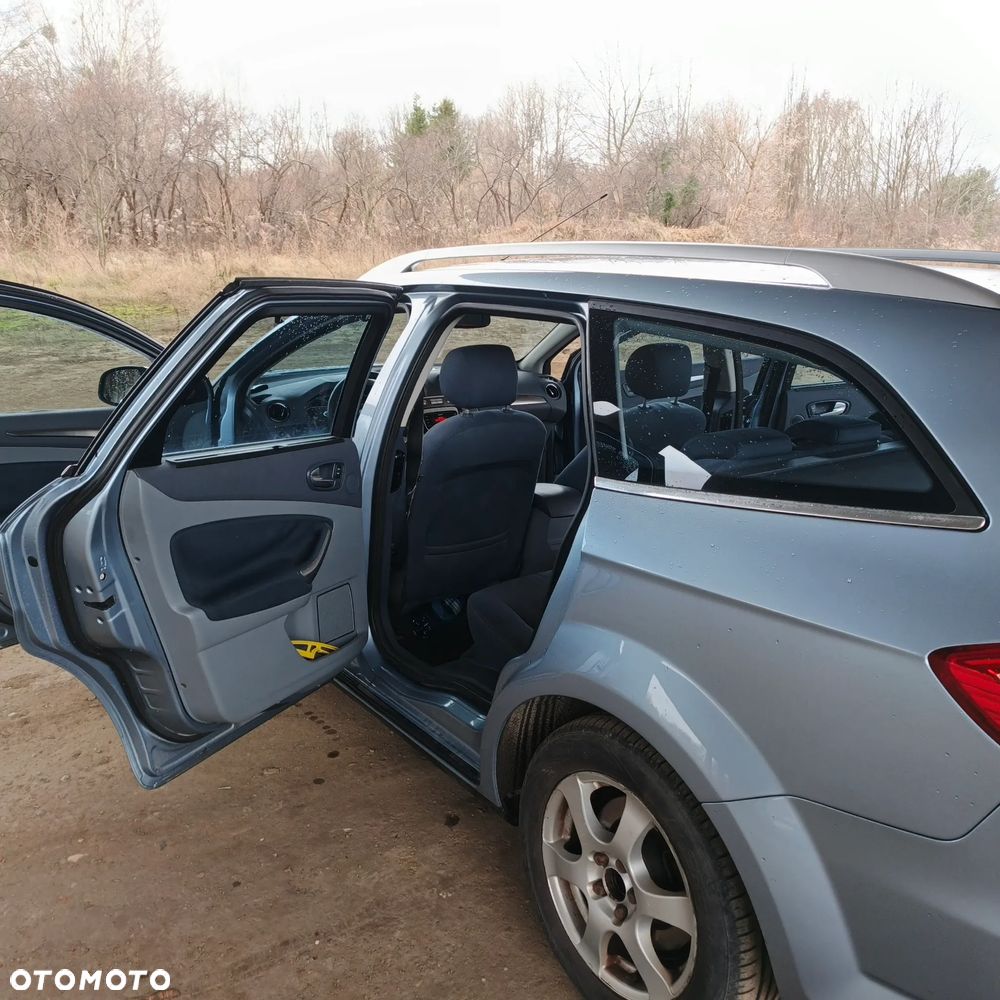 Ford Mondeo 2.0 Titanium - 11