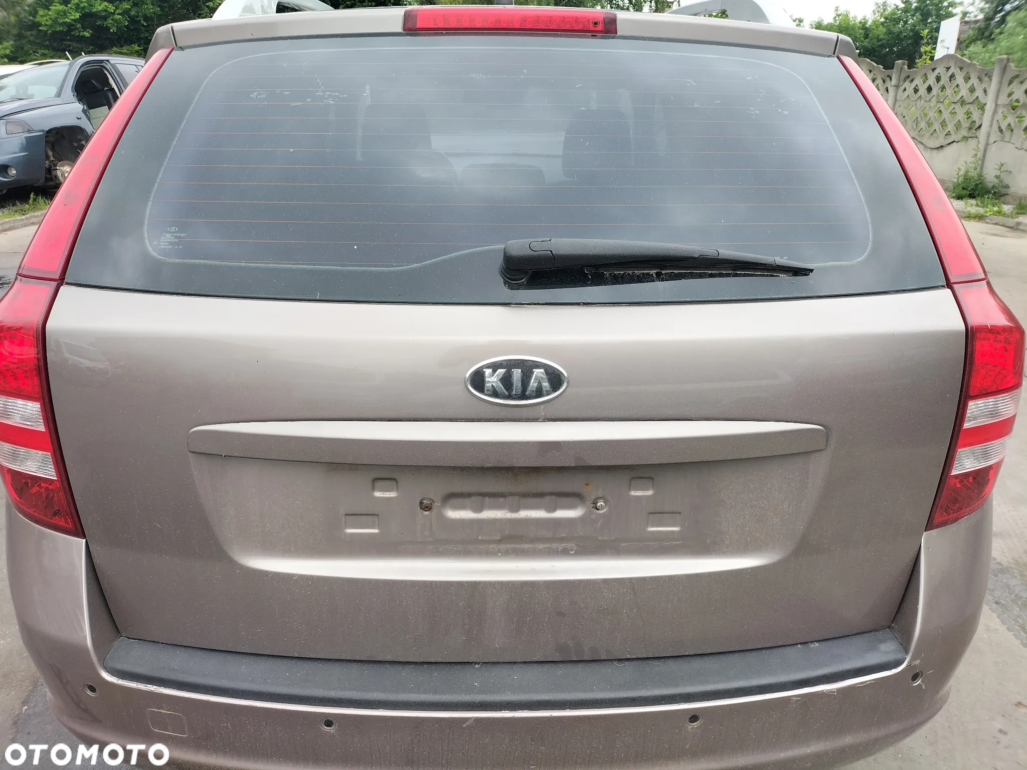 KOMPLETNY SILNIK KIA CEED I KOMBI 2.0 CRDI 140 KM D4EA KOD LAK.8Q - 23