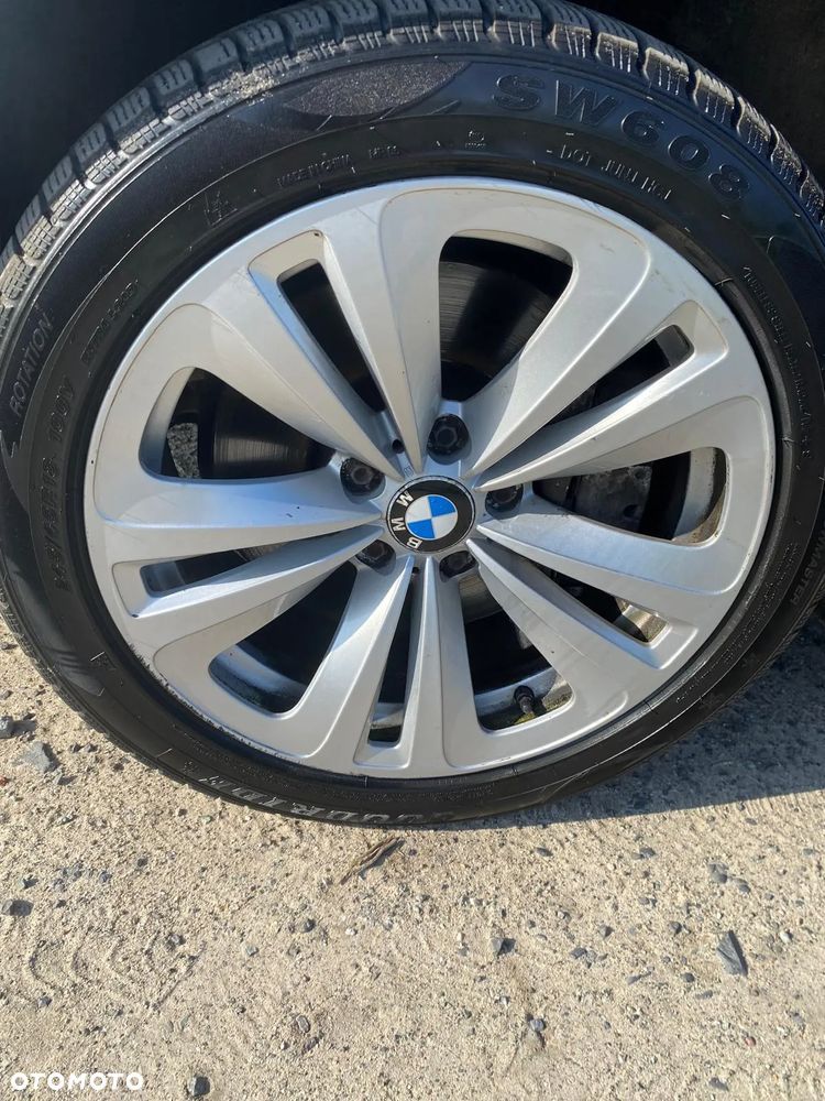 BMW 5GT - 9