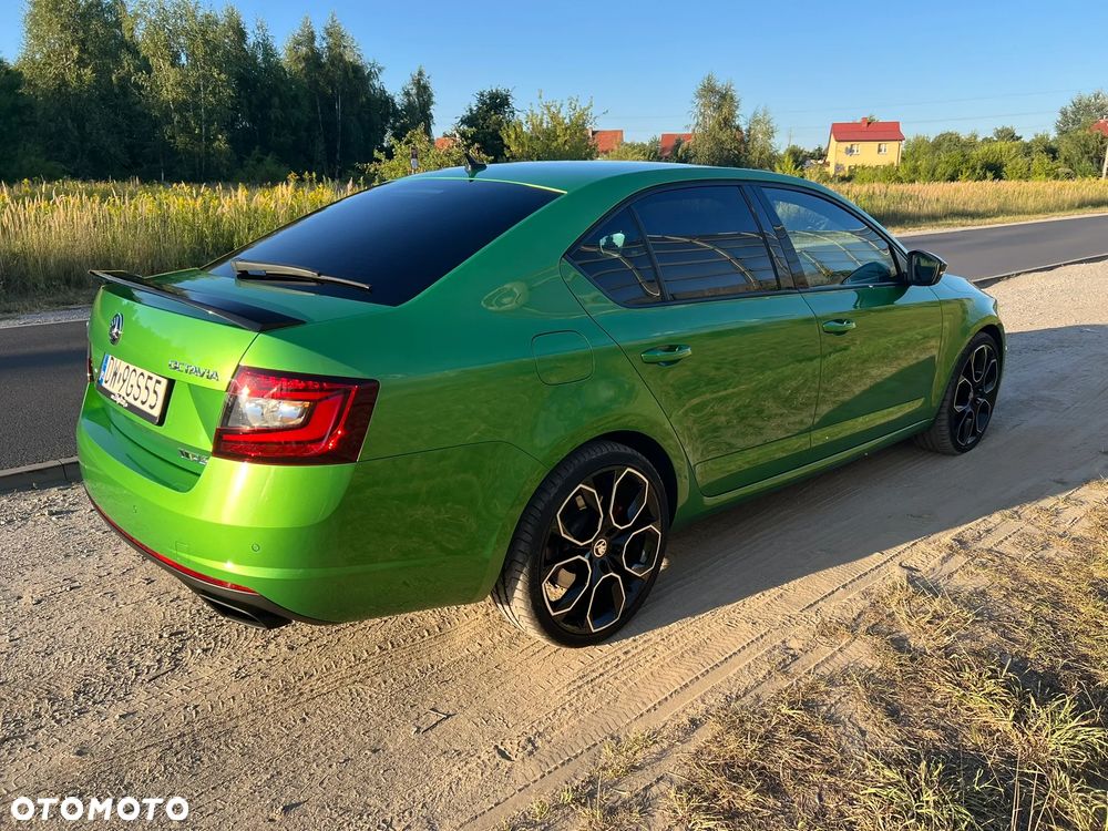 Skoda Octavia 2.0 TSI RS Challenge 245 DSG - 7