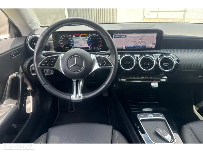 Mercedes-Benz CLA 180 - 13