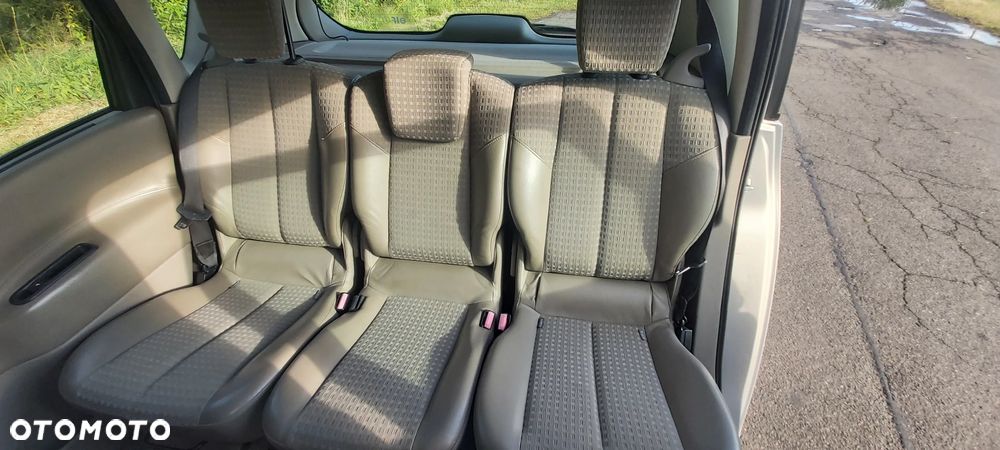 Renault Scenic 1.9 dCi Luxe Privilege - 28