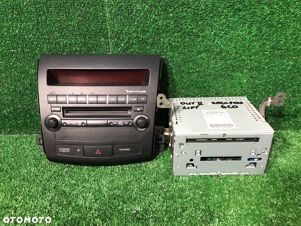 MITSUBISHI OUTLANDER II LIFT RADIO 6 CD ROCKFORD FOSGATE 8701A364 PANEL 8002A067XA - 5