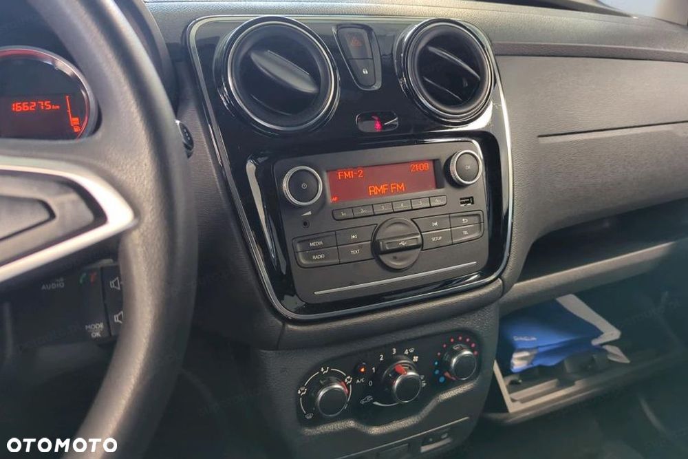 Dacia Dokker 1.5 Blue dCi Laureate - 12