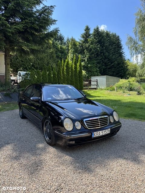 Mercedes-Benz Klasa E - 13