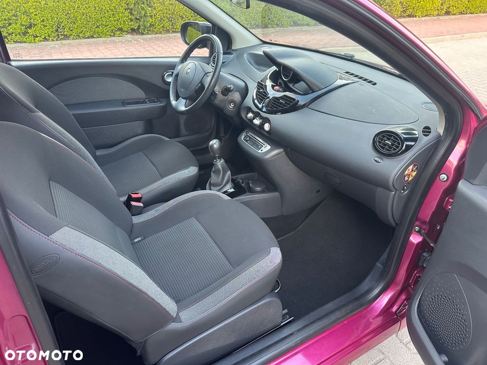 Renault Twingo 1.2 16V Privilege - 16