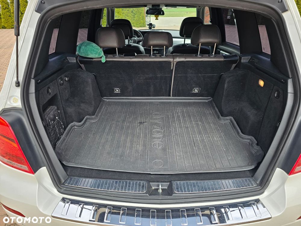 Mercedes-Benz GLK - 17
