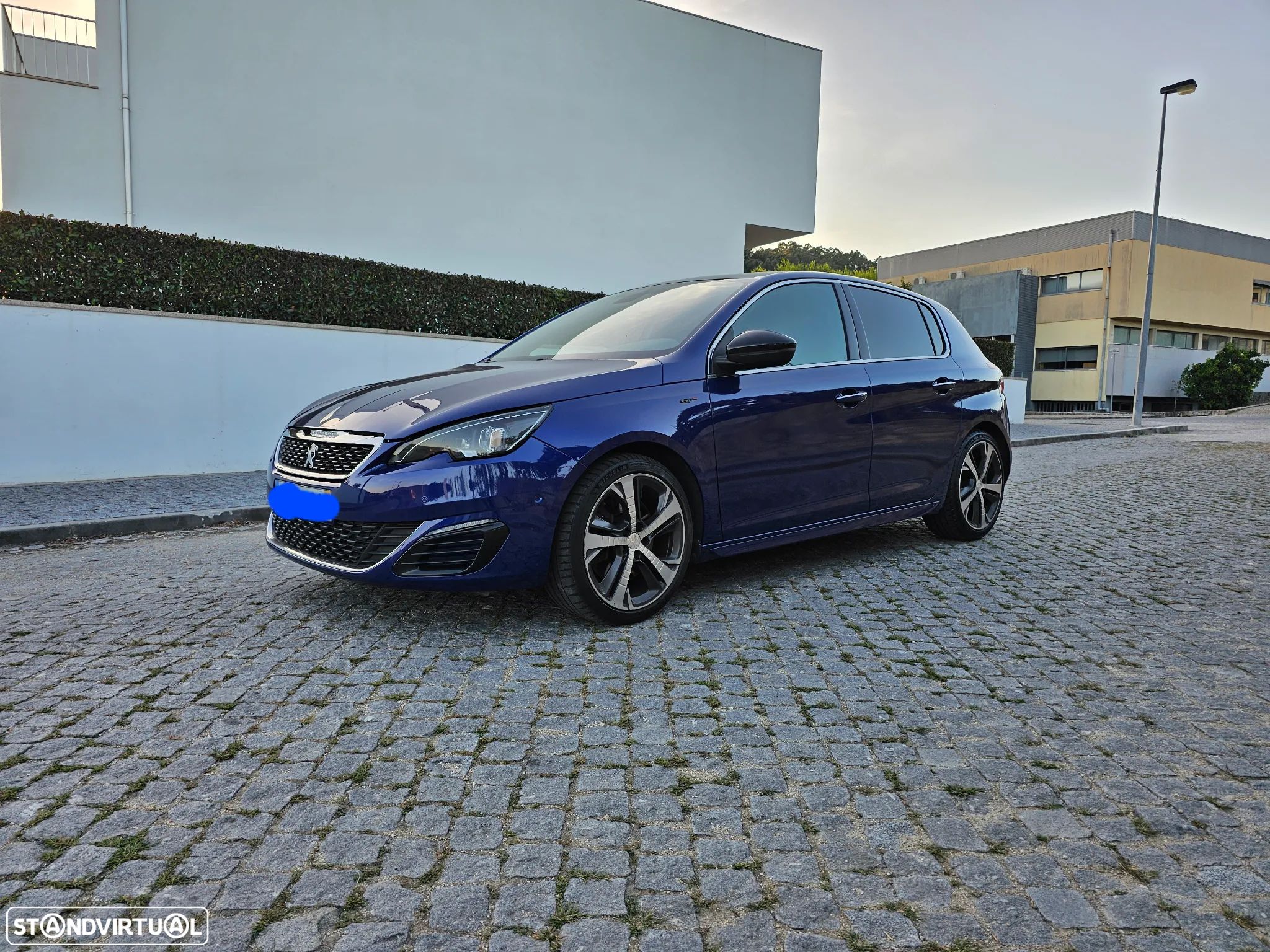 Peugeot 308 1.6 e-THP GT - 1