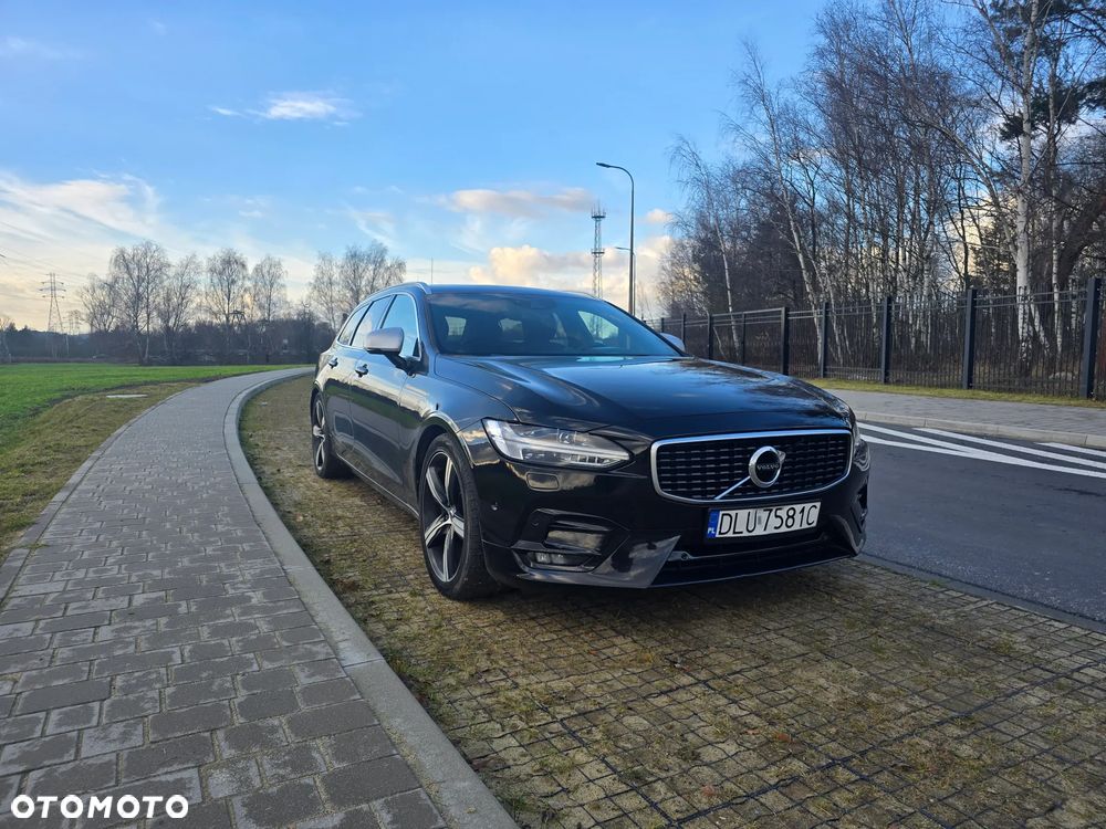 Volvo V90 D4 AWD R-Design - 1