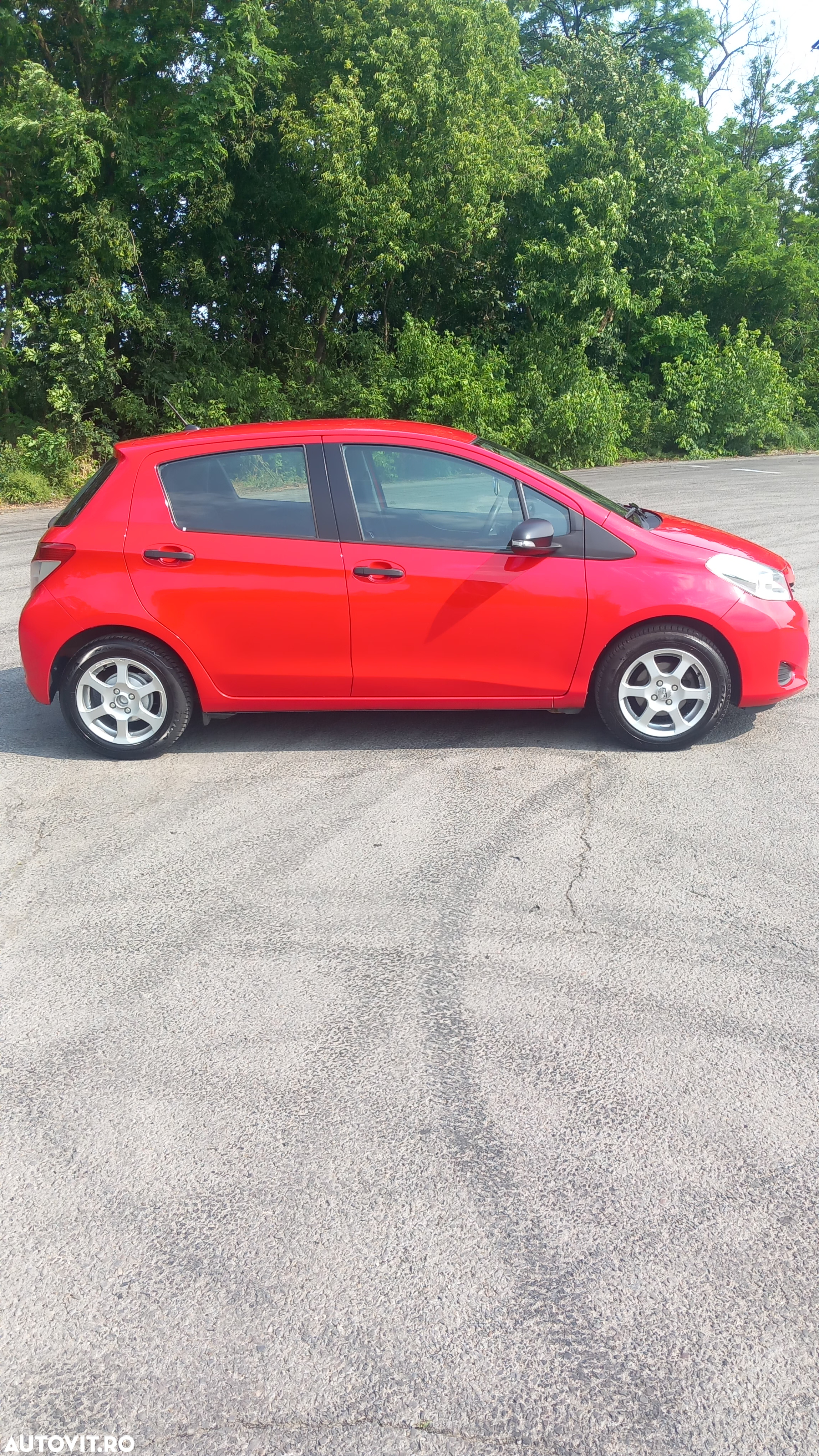 Toyota Yaris 1.3 VVT-i Terra - 4